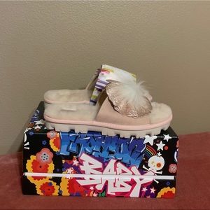 NIB UGG Pretty Slide LE Style